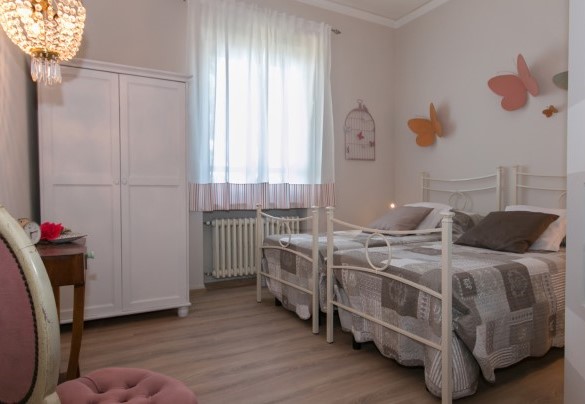 La camera da letto doppia con letti unibili con bagno en-suite - Villa Ombrosa