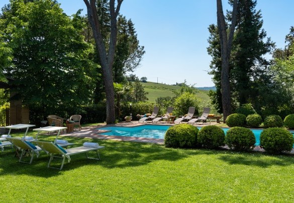 La bella piscina ad uso esclusivo - Villa Paesante