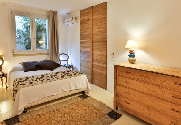 Double bedroom. Pajare Francesi