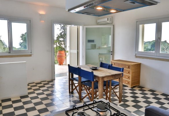 Living area outbuilding. Pajare Francesi