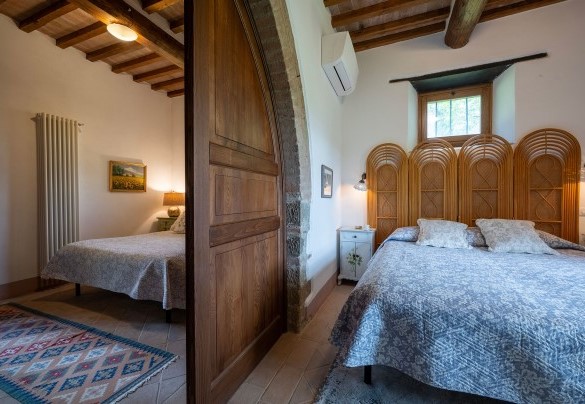 Double bedroom, with divisible bed, no.2 connecting to bedroom no.3 - Villa Palazzolo
