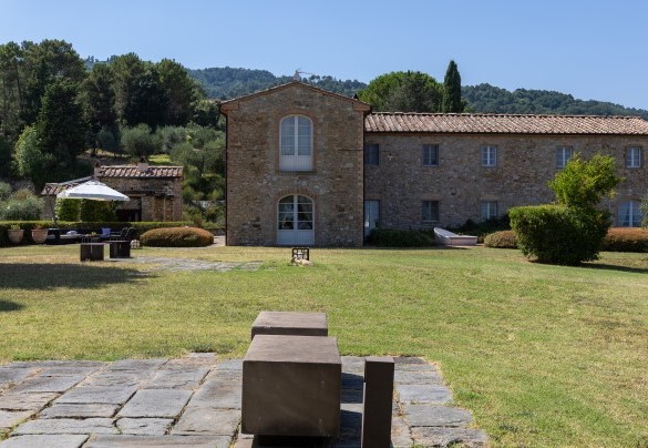 La ristrutturazione è stata attuata secondo i principi della bioedilizia e dell’eco sostenibilità - Villa Panorama