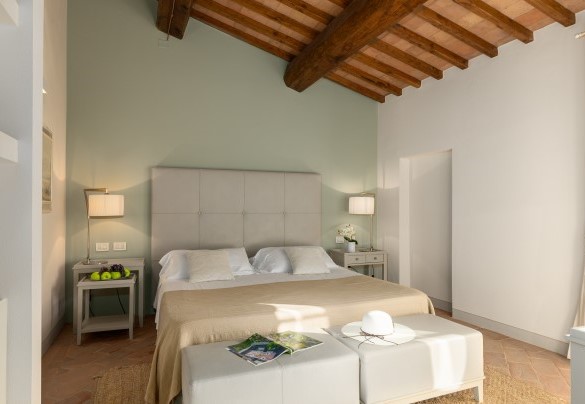 Camera matrimoniale con bagno con doccia en suite al primo piano - Villa Panorama