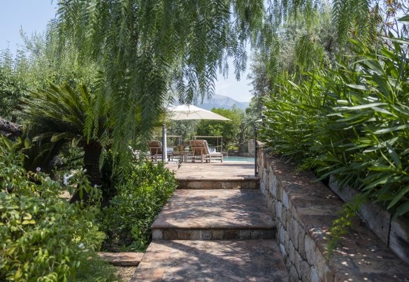 Veduta aerea della zona piscina - Villa Passulunara	