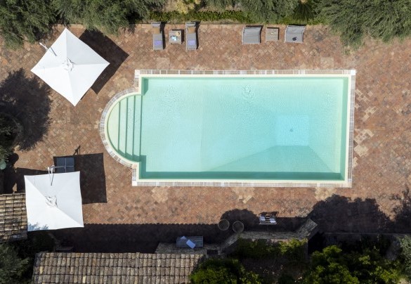 Uno dei viali in giardino - Villa Passulunara	