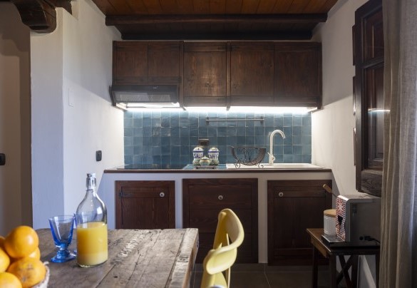 La zona pranzo e cucinino a piano terra in annesso 2 - Villa Passulunara