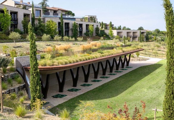 Guests can take advantage of extra services such as visiting the farm and doing wine tasting in the cellar. – Villa Pergola 8