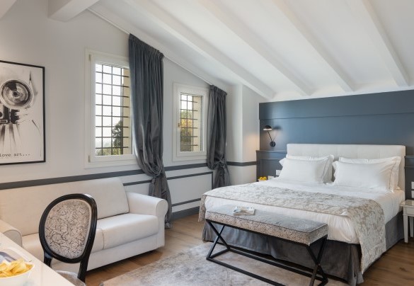 Double bedroom suite Graffite 4 - Villa Pergola 8