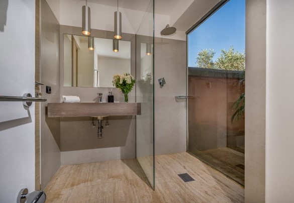 Ensuite bathroom n.2 - Villa Pineta