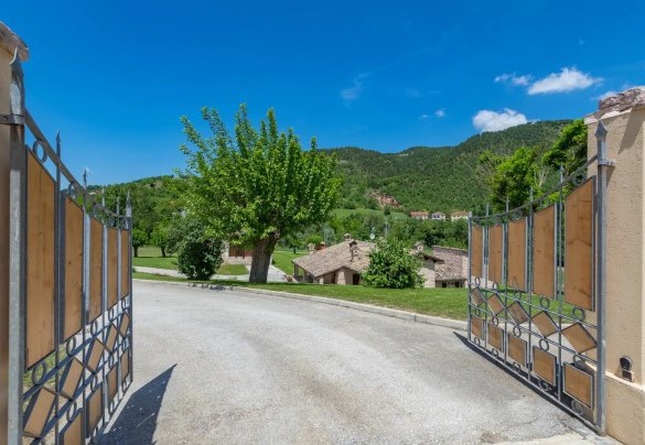 Ingresso della villa – Villa Poderina