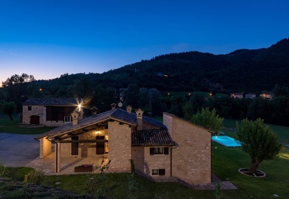 Una perfetta location, quasi d’altri tempi, e soprattutto lontana dal caos cittadino – Villa Poderina