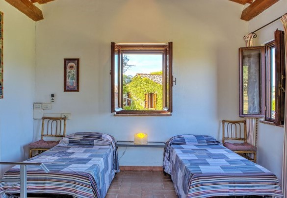 Camera doppia al primo piano nell'annesso - Villa Poggiente