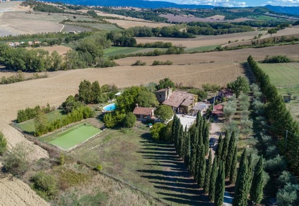 La proprietà vista dall'alto - Villa Poggiente