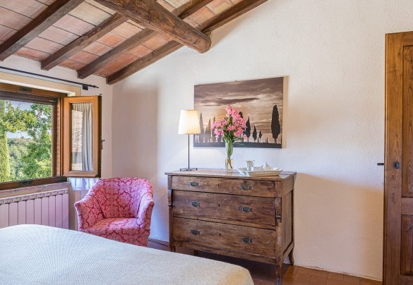 Camera matrimoniale con letto divisibile al primo piano- Villa Poggio Bonelli