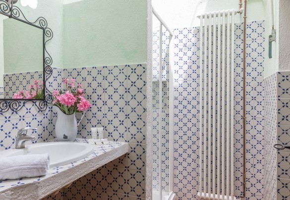 Bagno con doccia al primo piano- Villa Poggio Bonelli