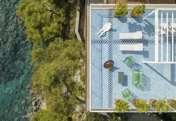 The large terrace overlooking the sea - Villa Ponti