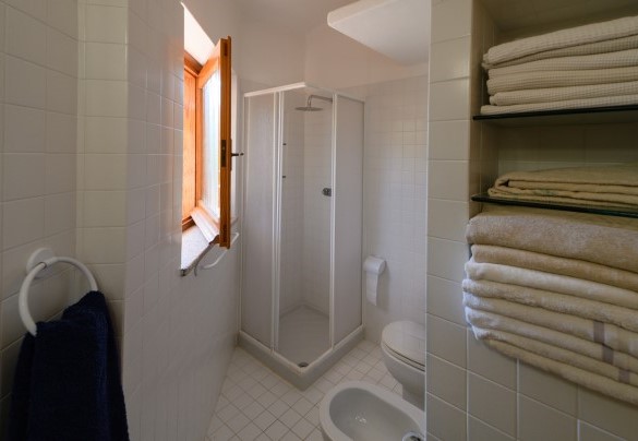 Bagno con doccia n.3 - Villa Portobello