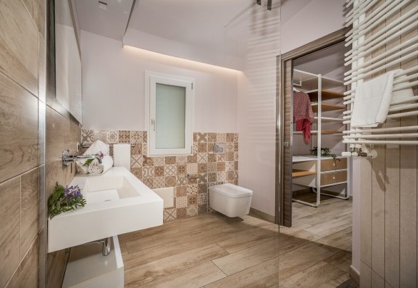 Bagno en suite con doccia n.4 - Villa Provenza