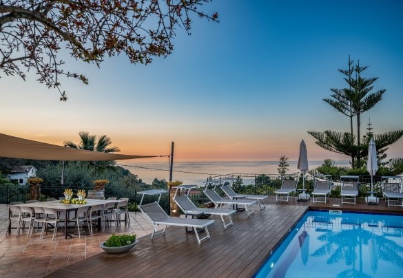 Vista incantevole al tramonto - Villa Provenza