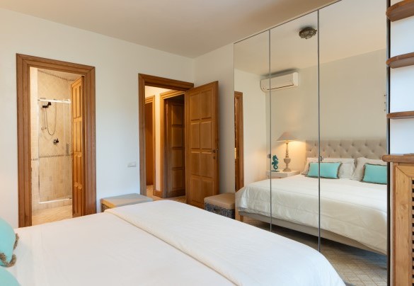 The double bedroom n. 5 - Villa Puntala