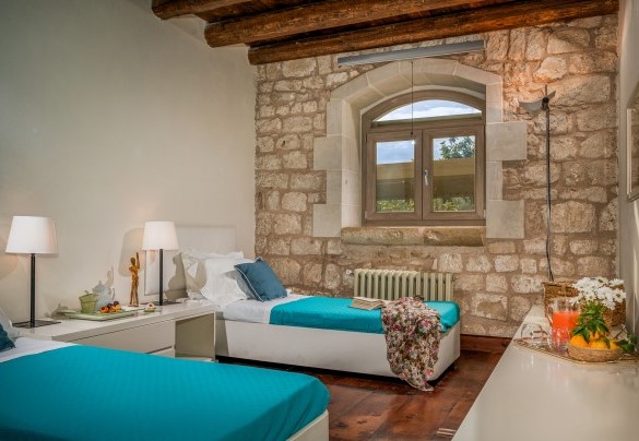 The twin bedroom n. 1 on the ground floor - Villa Ramunna
