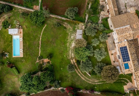 The pool measures 12,5 x 4 meters - Villa Ramunna