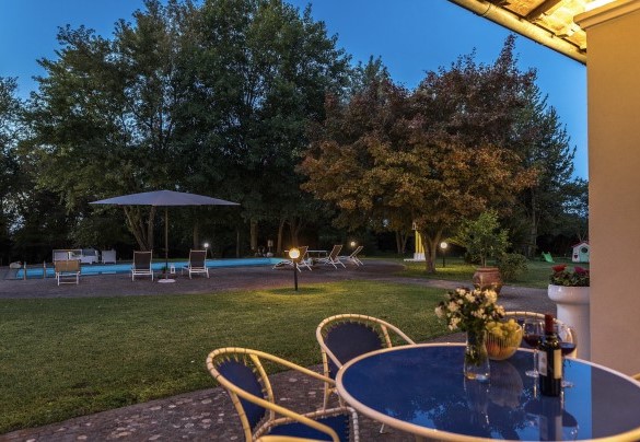 La villa nei bagliori del tramonto – Villa Rasena