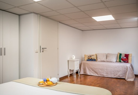 La camera con letto aggiunto n.3  nel soppalco- villa Relax