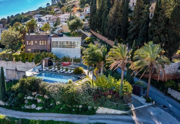 La propietà è situata sul Monte Bonifato - Villa Relax