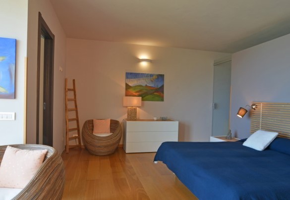 L'ampia camera da letto matrimoniale - Villa Rita