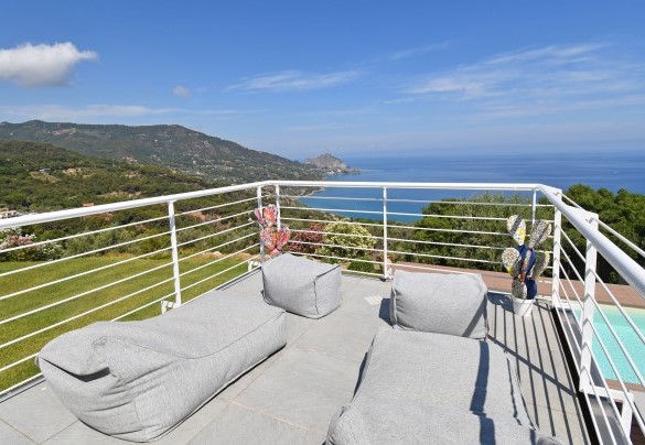 La stupenda terrazza panoramica - Villa Rita