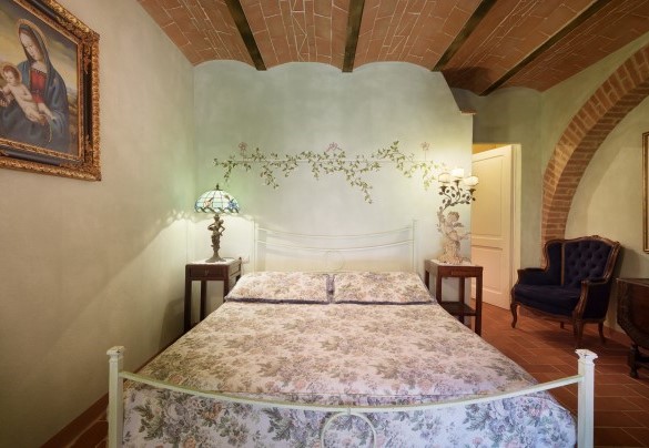 Suite matrimoniale n.6 al piano terra – Villa San Nazario 