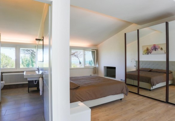 Master Bedroom N° 7 with bathroom N° 7 - VILLA SARAH 10+2