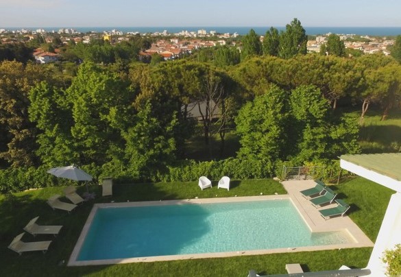 Vista area con vista mare su Riccione - VILLA SARAH 10+2