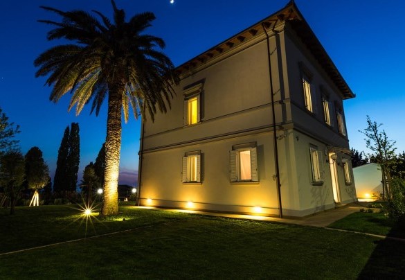 Garden around the villa - Villa Sole al Molino a Vento 8
