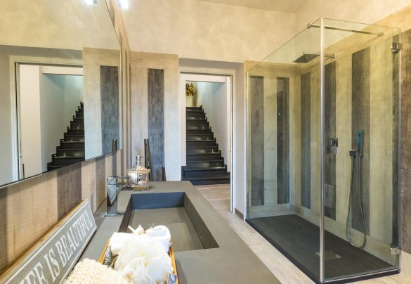 Bathroom n1 with shower, for room 1, ground floor - Villa Sole al Molino a Vento 8