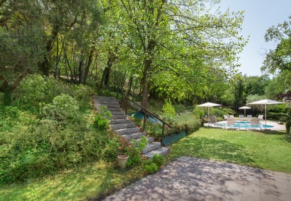 The house is immersed in nature - Villa Sorte