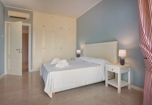 Double bedroom no. 2 on the lower floor - Villa Sorte