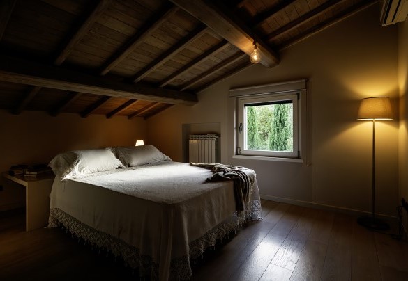 Double bedroom n. 2 with en suite bathroom, on the first floor - Villa Sparta