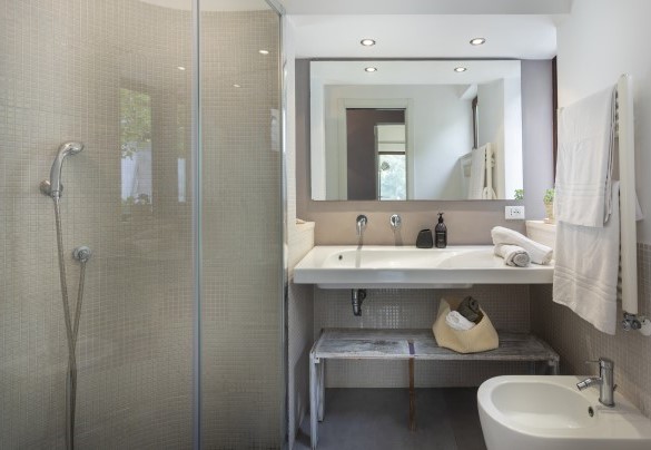 Bathroom with shower n.2  - Villa Talia