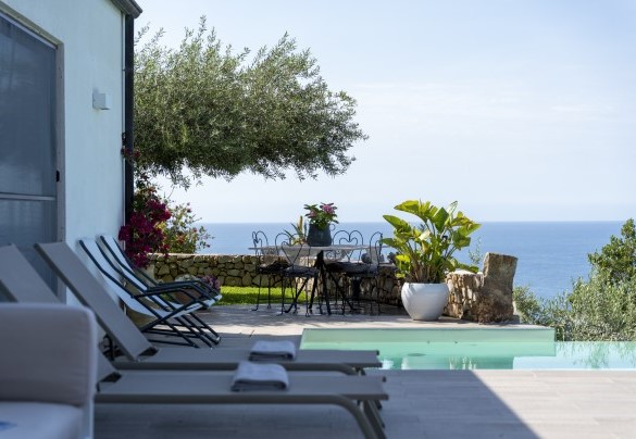 The terrace at the front of the house - Villa Talia