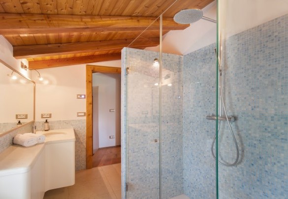 Bagno con doccia n.5 - Villa Tenuta Campetti