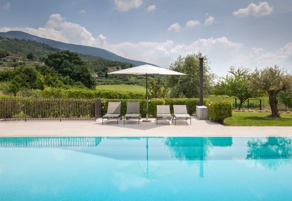  La piscina con vista panoramica - Villa Tenuta Campetti