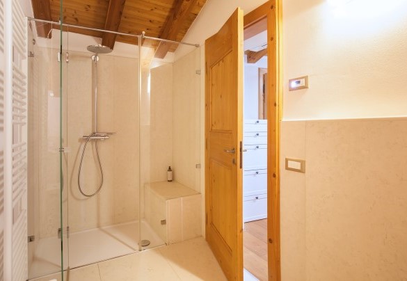 Bagno en-suite con doccia n.6 - Villa Tenuta Campetti