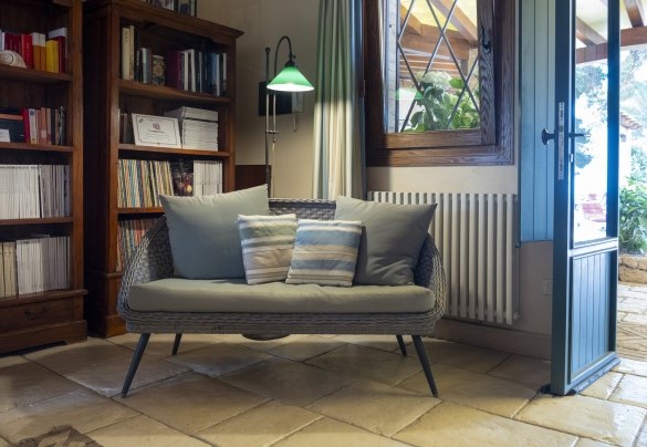 Angolo lettura nella scuderia - Villa Terra del Sole