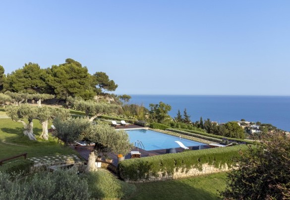 La piscina offre una vista panoramica - Villa Terra del Sole