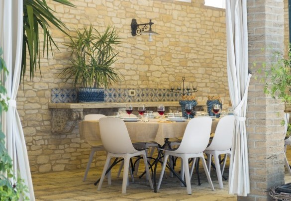 Zona pranzo esterna - Villa Terra del Sole