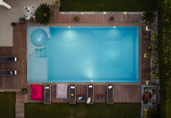 Bird’s eye view of the pool in the sunset light – Villa Tiberio