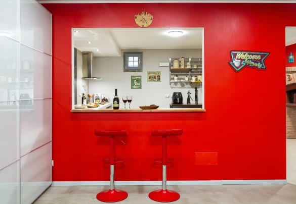 Second kitchen, equipped and furnished with a wood-burning oven in the basement – Villa Tiberio
