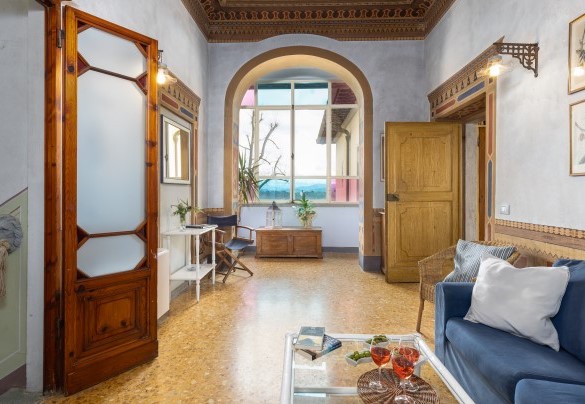 Panoramic Veranda near the open-plan dining area on first floor - Villa Treggiaia